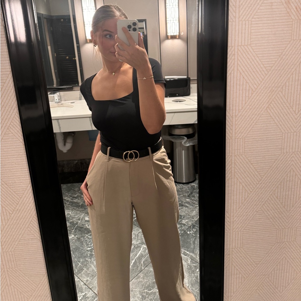 A&F Premium crepe tailored Harper pant